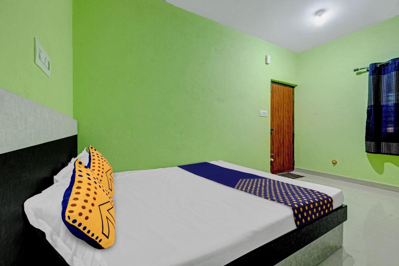 Hotel Spot On B R Comforts Krs Back Water Hosa Kannambādi Exterior foto