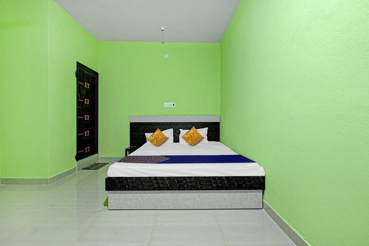 Hotel Spot On B R Comforts Krs Back Water Hosa Kannambādi Exterior foto
