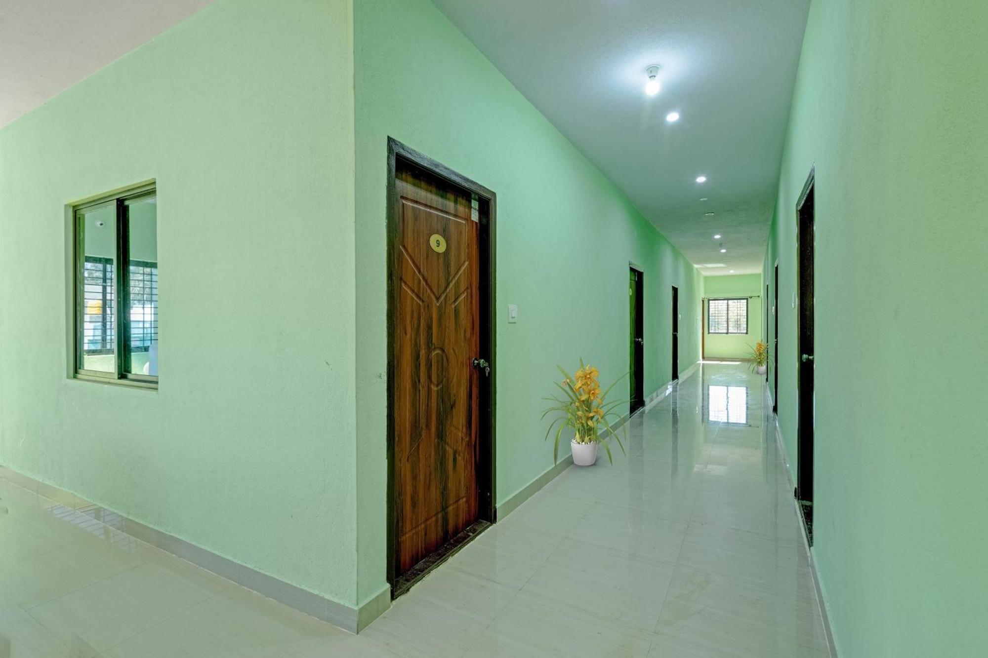 Hotel Spot On B R Comforts Krs Back Water Hosa Kannambādi Exterior foto